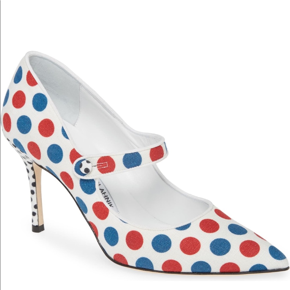 manolo blahnik mary jane pump